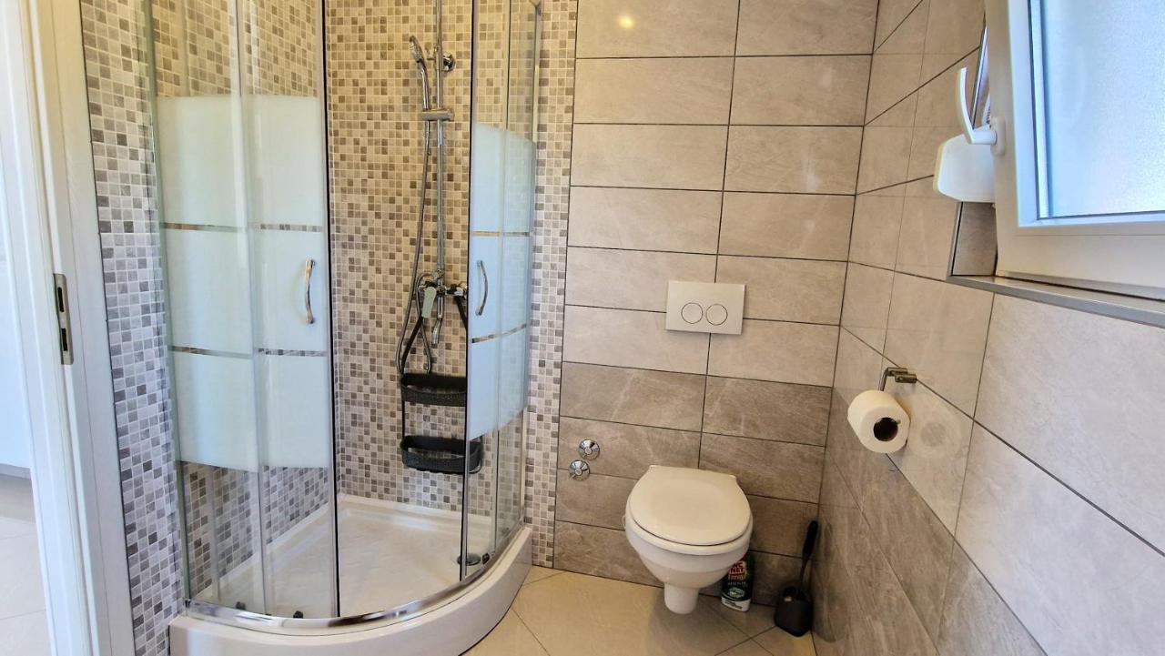 Apartments Pinezic Skrbčići Kültér fotó