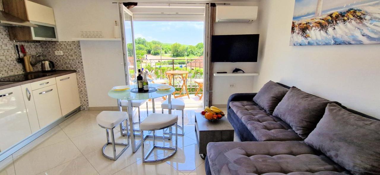 Apartments Pinezic Skrbčići Kültér fotó