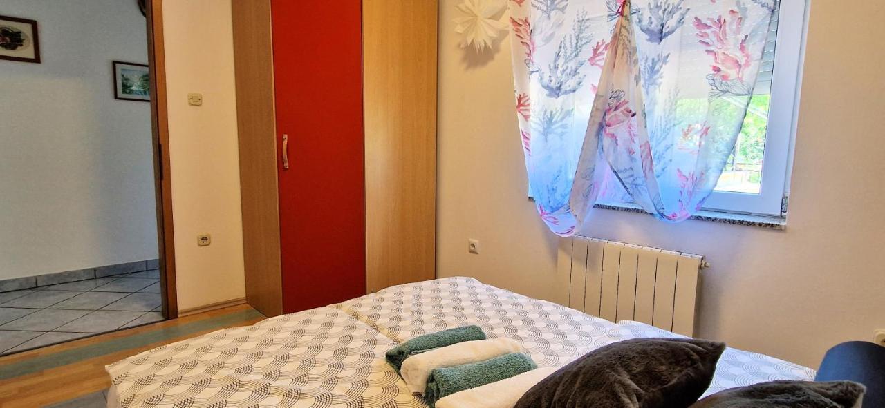 Apartments Pinezic Skrbčići Kültér fotó