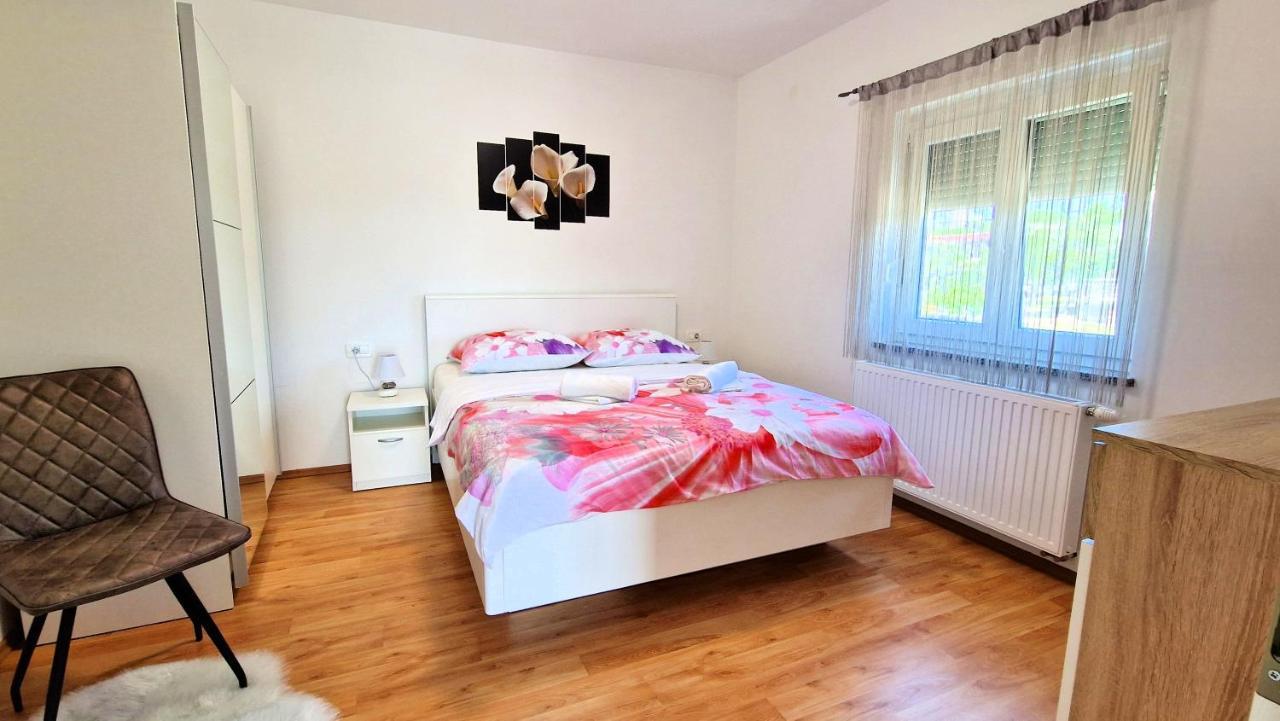 Apartments Pinezic Skrbčići Kültér fotó